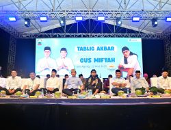 Ribuan Warga Padati Tabligh Akbar Gus Miftah, Bupati Egi: Bagian Pembangunan Akhlak dan Spiritual Masyarakat